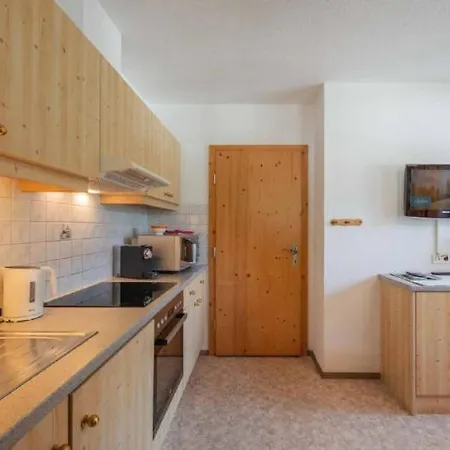 Haus Feriengluck Нойштифт-им-Штубайталь