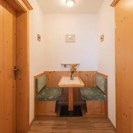 Haus Feriengluck Нойштифт-им-Штубайталь